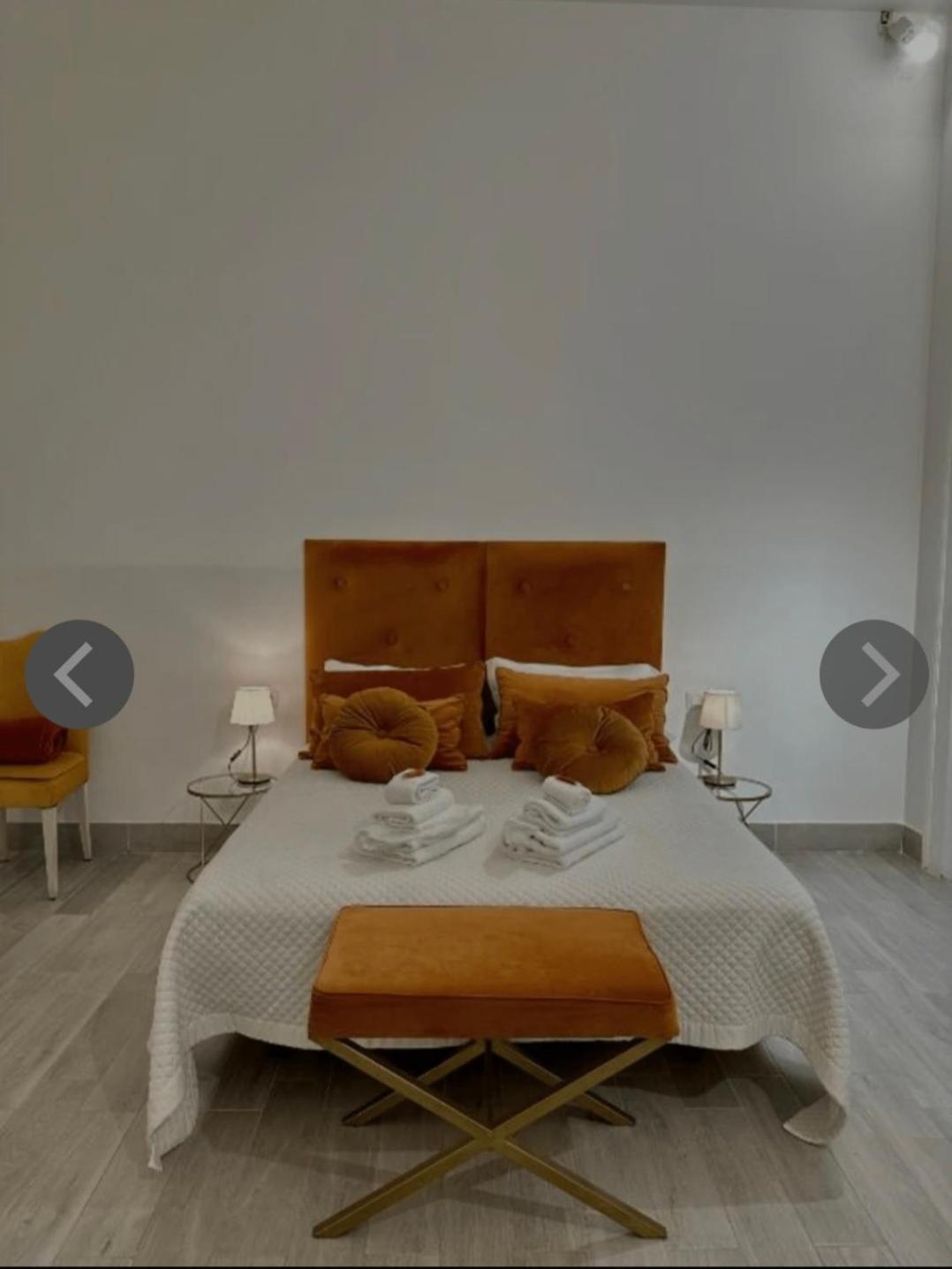 Maison Marinella Boutique Room Napoli Esterno foto