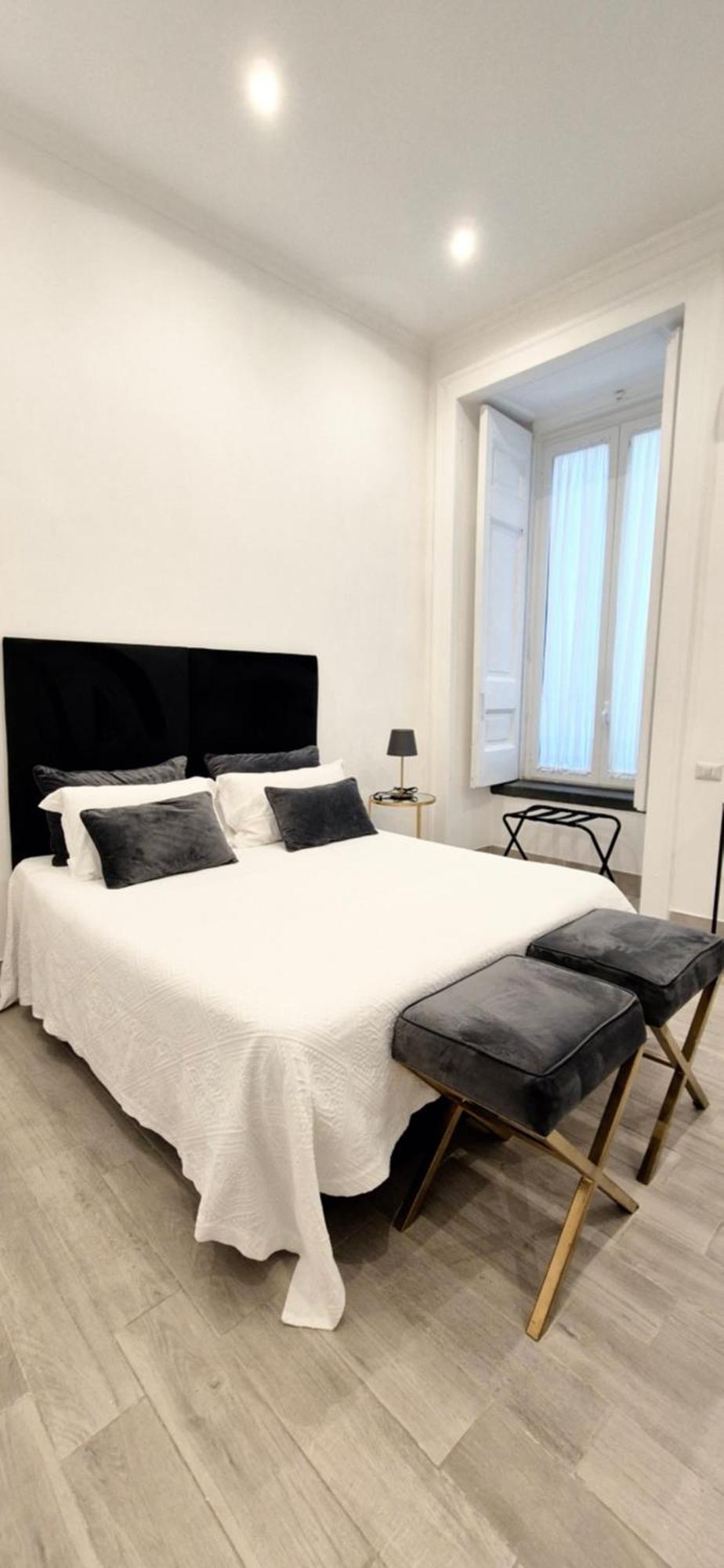 Maison Marinella Boutique Room Napoli Esterno foto